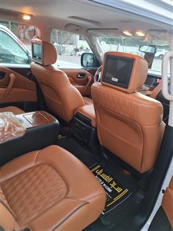 Infiniti QX80